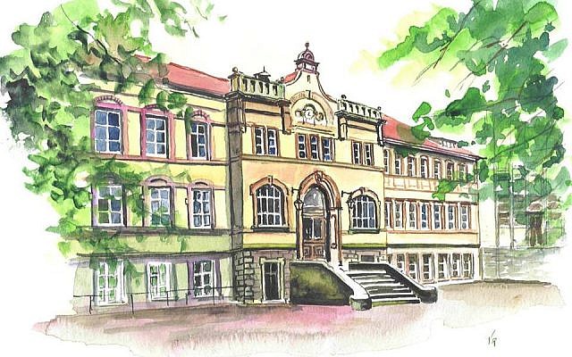 Le lycée Jean-de-Pange de Sarraguemines. (Crédit photo : Association des anciens du Lycée Jean De Pange / Facebook) Le lycée Jean-de-Pange de Sarraguemines. (Crédit photo : Association des anciens du Lycée Jean De Pange / Facebook)
