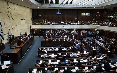 Vue de la Knesset lors d'un vote sur un projet de loi visant à dissoudre le Parlement, le 29 mai 2019. (Yonatan Sindel/Flash90)