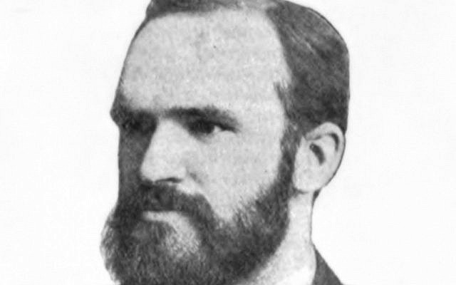 Melvil Dewey, 1851-1931, inventeur du système de classification des livres éponyme, en 1891. (Crédit : Wikimedia Commons/Public Domain) Melvil Dewey, 1851-1931, inventeur du système de classification des livres éponyme, en 1891. (Crédit : Wikimedia Commons/Public Domain)