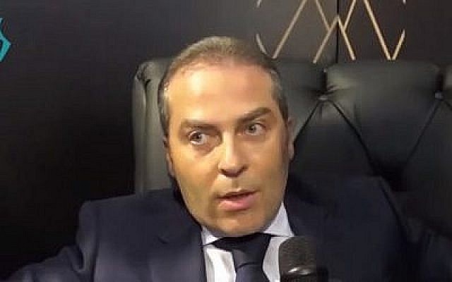 L'homme d'affaire syrien Samer Foz (Crédit : capture d'écran YouTube) L'homme d'affaire syrien Samer Foz (Crédit : capture d'écran YouTube)