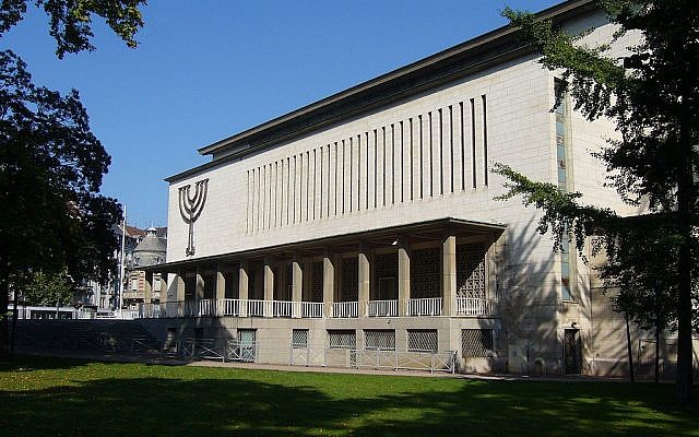 La grande synagogue de la Paix, à Strasbourg. (Crédit : Jonathan M / Wikimédia / CC BY-SA 3.0)