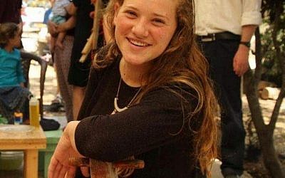 Rina Shnerb, 17 ans, a été tuée dans un attentat terroriste en Cisjordanie le 23 août 2019. (Autorisation de la famille)