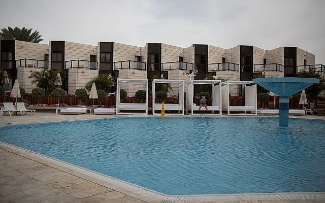 Une piscine à Eilat, le 15 février 2018. (Hadas Parush/Flash90) Une piscine à Eilat, le 15 février 2018. (Hadas Parush/Flash90)