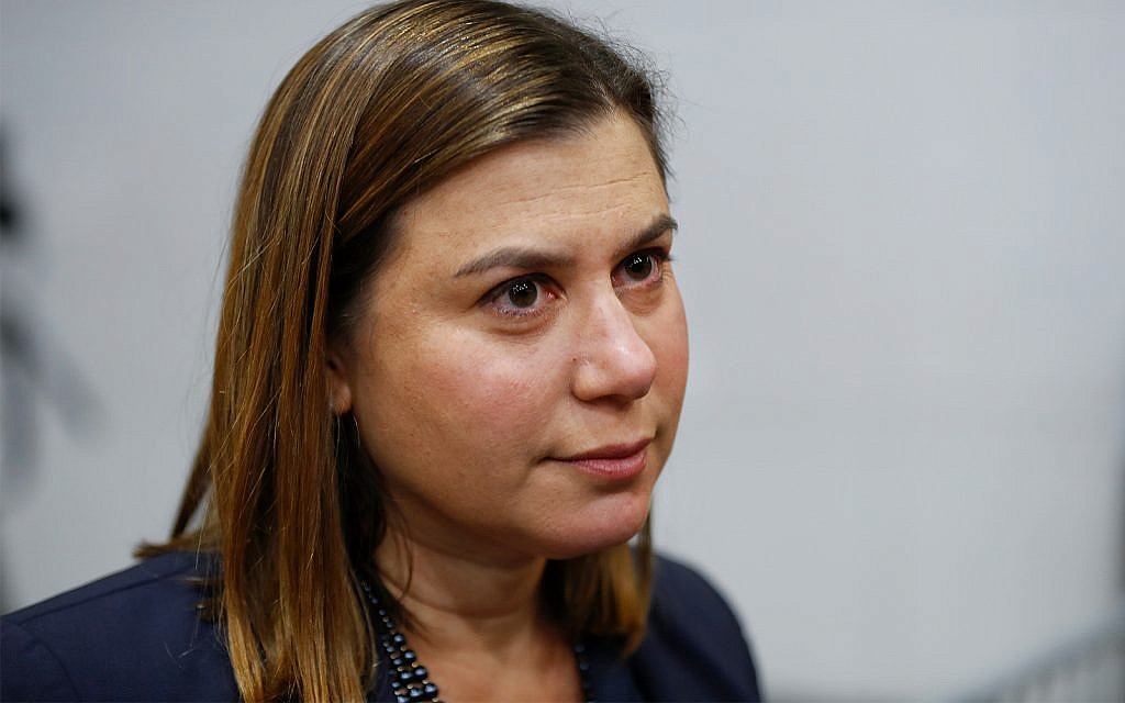 Elissa Slotkin avant un rassemblement à Detroit, le 26 octobre 2018. (AP Photo/Paul Sancya)