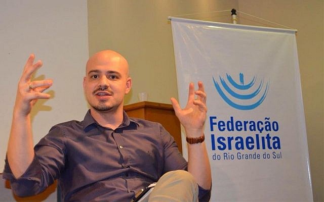 Andre Lajst lors d'un séminaire à Porto Alegre, au Brésil, le 4 décembre 2017. (Autorisation de la Grande do Sul Jewish Federation via JTA) Andre Lajst lors d'un séminaire à Porto Alegre, au Brésil, le 4 décembre 2017. (Autorisation de la Grande do Sul Jewish Federation via JTA)
