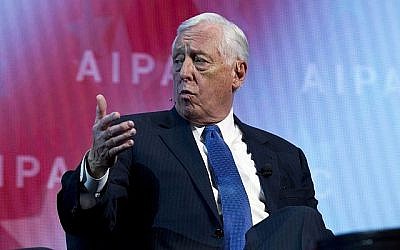 Steny Hoyer, D-Md., s'exprime à la conférence politique de l'AIPAC, au centre de Convention de Washington, le 5 mars 2018. (AP Photo/Jose Luis Magana)