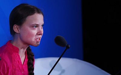 L'activiste écolo Greta Thunberg prononce un discours au Nations unies lors d'un sommet sur le climat., le 23 septembre 2019. (Crédit : Spencer Platt/Getty Images/AFP