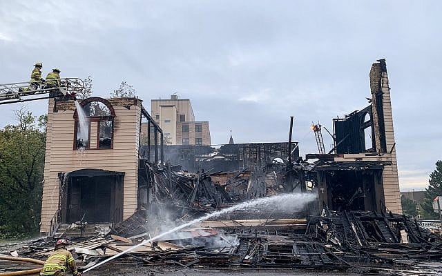 La synagogue Adas Israel, à Duluth, dans le Minnesota, après un incendie, le 9 septembre 2019. (Crédit : Twitter)
