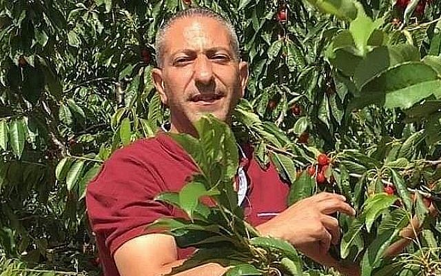 Samer Arbid, suspecté d'être le chef d'une cellule terroriste qui serait derrière l'attaque à la bombe ayant tué l'adolescente israélienne Rina Shnerb en août 2019, dans une photographie non datée. (Twitter) Samer Arbid, suspecté d'être le chef d'une cellule terroriste qui serait derrière l'attaque à la bombe ayant tué l'adolescente israélienne Rina Shnerb en août 2019, dans une photographie non datée. (Twitter)