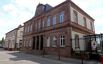 La mairie de Geispolsheim. (Crédit : Wikimedia)
