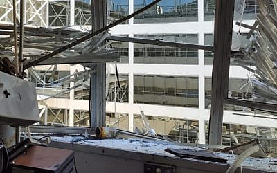 Un laboratoire du Technion qui a explosé le 13 octobre 2019.  (Luke Tress/Times of Israël)