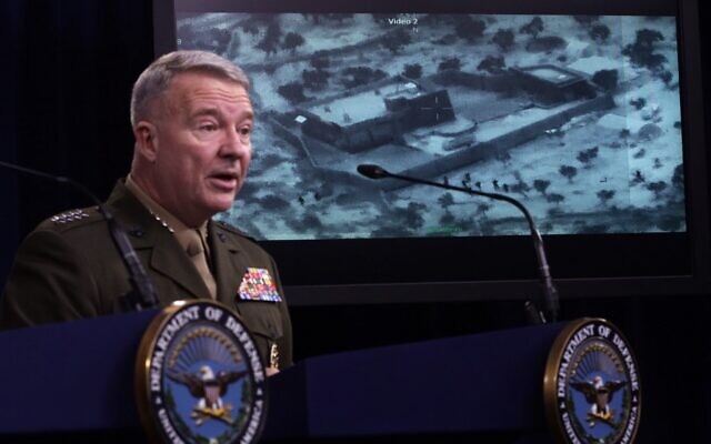 Le général Kenneth "Frank" McKenzie, commandant de l'ENTCOM, pendant une conférence de presse au Pentagon à Washington, le 30 octobre 2019. (Crédit : Alex Wong/Getty Images/AFP)