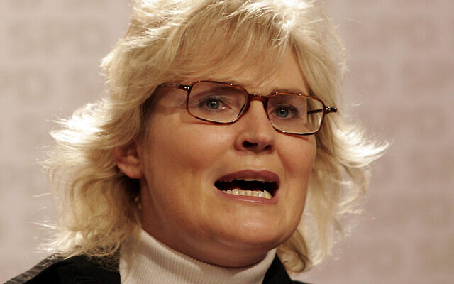 Christine Lambrecht, en 2008 (Crédit : Kuebi = Armin Kübelbeck/CC BY-SA 3.0) Christine Lambrecht, en 2008 (Crédit : Kuebi = Armin Kübelbeck/CC BY-SA 3.0)