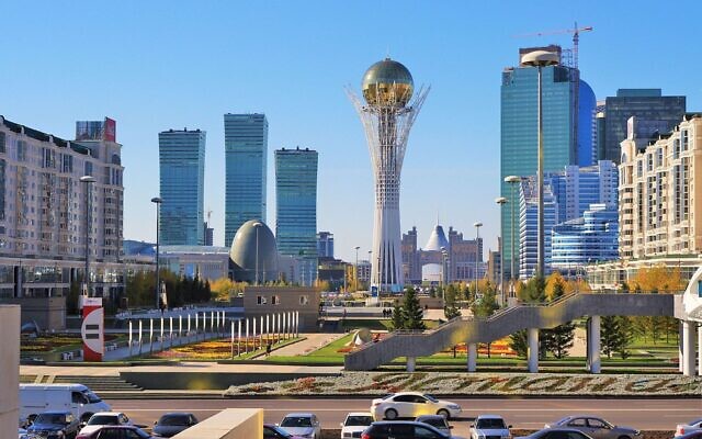 Noursoultan, la capitale économique et politique du Kazakhstan. (Crédit : Ken and Nyetta / Wikimédia / CC BY 2.0) Noursoultan, la capitale économique et politique du Kazakhstan. (Crédit : Ken and Nyetta / Wikimédia / CC BY 2.0)