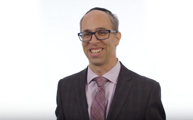 Dr. Aaron Weinreb  aurait eu des relations sexuelles avec deux jeunes adolescents.(Capture d'écran YouTube via JTA)