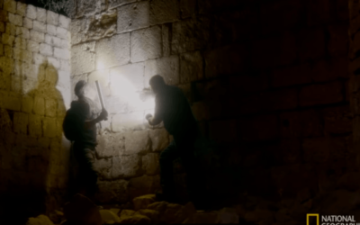 Le réseau de tunnels secrets des Templiers découvert à Akko. (Crédit : Capture d’écran YouTube)