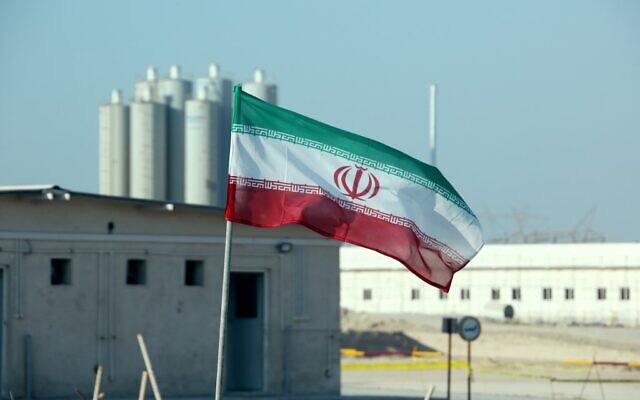 La centrale nucléaire de Bouchehr, en Iran, le 10 novembre 2019. (Crédit : ATTA KENARE / AFP) La centrale nucléaire de Bouchehr, en Iran, le 10 novembre 2019. (Crédit : ATTA KENARE / AFP)