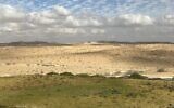 Terre désignée par le plan Trump pour devenir une enclave palestinienne, juste à l'intérieur de la frontière israélo-égyptienne, le 3 février 2020. (Jacob Magid/Times of Israel)