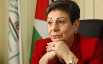 Hanan Ashrawi, membre du comité exécutif de l'Organisation de libération de la Palestine (OLP), en janvier 2012. (Crédit : Miriam Alster/Flash90)