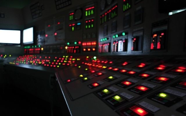 Vue de l'intérieur de la centrale électrique de Hadera. (Crédit: Yaakov Naumi/Flash90)
