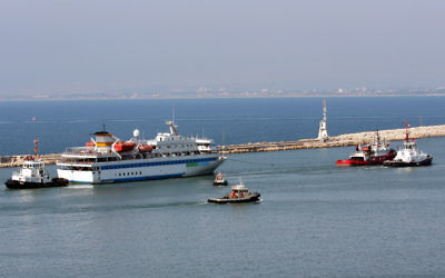 Le Mavi Marmara au port de Haifa (Crédit: Herzl Shapira/Flash 90)