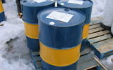 Barils de pétrole. (Crédit : CC-BY-SA, par Trevor MacInnis, Wikimedia Commons)