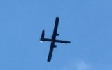 Un drone israélien en plein vol (Crédit : Abed Rahim Khatib/Flash 90)