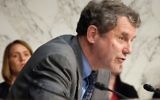 Sherrod Brown, sénateur démocrate de l'Ohio, en 2012 (Crédit : USDA/Bob Nichols/JTA)