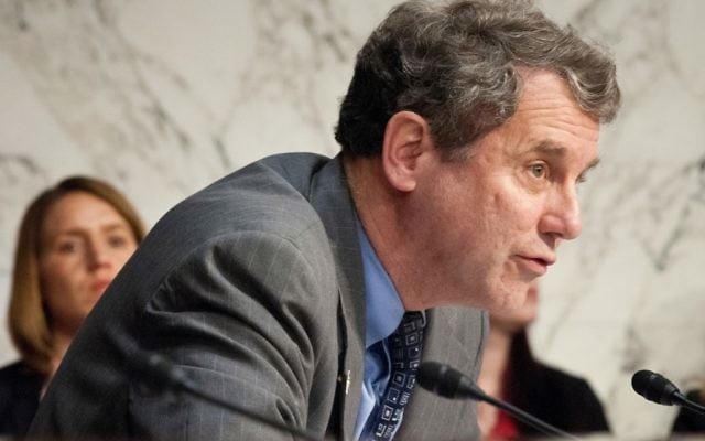 Sherrod Brown, sénateur démocrate de l'Ohio, en 2012 (Crédit : USDA/Bob Nichols/JTA) Sherrod Brown, sénateur démocrate de l'Ohio, en 2012 (Crédit : USDA/Bob Nichols/JTA)