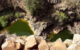 Le cours d'eau Zavitan, dans le plateau du Golan. (Crédit : Phil Sussman/Flash90)