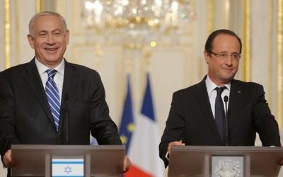 Benjamin Netanyahu rencontre Francois Hollande à Paris, 31 octobre 2012 (Crédit : Avi Ohayon/Flash 90)
