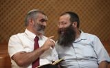 Les dirigeants du parti Otzma Yehudit, Michael Ben-Ari (à gauche) et Baruch Marzel, en 2012. (Yoav Ari Dudkevitch/Flash90/via JTA)