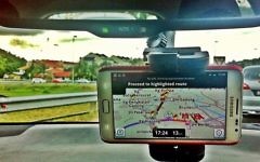 Photo Instagram dont les couleurs ont été modifiées d'un conducteur utilisant Waze aux Philippines. (Crédit : CC-BY raramaurina,Flickr)