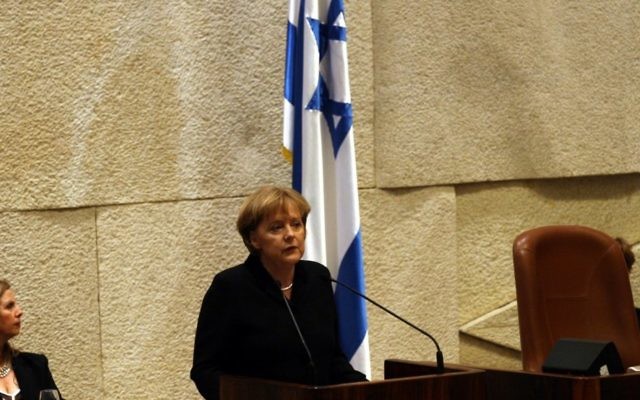 Angela Merkel à la Knesset - 2008 (Crédit : Yossi Zamir/Flash90)