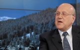 Le Premier ministre libanais Najib Mikati s'exprime lors d'une session du Forum économique mondial à Davos, en Suisse, en janvier (Crédit : Wikimedia Commons/Forum économique mondial)