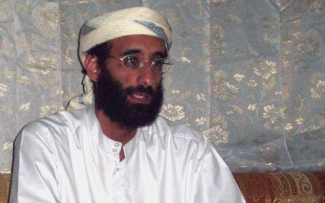 Anwar al-Awlaki , citoyen américain devenu jihadiste et figure importante d'Al-Qaïda au Yémen, a été tué par un drone en 2011. (Crédit : CC-BY-SA, Muhammad ud-Deen, Wikipedia)