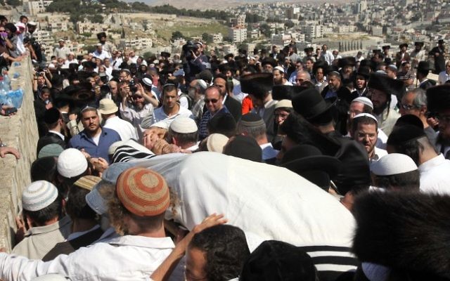 The funeral of Ben-Yosef Livnat, killed by Palestinians near Nablus, April 2011. (photo credit: Yossi Zamir/Flash90) The funeral of Ben-Yosef Livnat, killed by Palestinians near Nablus, April 2011. (photo credit: Yossi Zamir/Flash90)