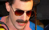 Sacha Baron Cohen en Borat (CC BY-SA the_defiance, Flickr)