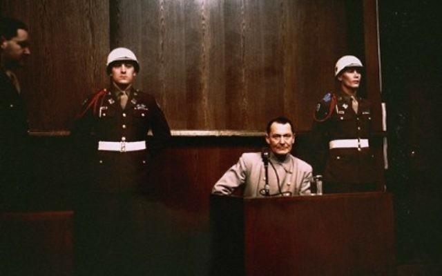 Hermann Goering aux procès de Nuremberg. (Crédit : US Government/public domain)