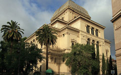 La synagogue de Rome (Crédit : Wikimmedia Commons/Jensens/domaine publique)