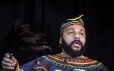 Dieudonné M'Bala M'Bala au théâtre de la Main d'Or - 11 janvier 2014 à Paris. (Crédit : AFP/Archives/Alain Jocard)