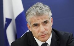 Yair Lapid, ministre des Finances (Crédit : Miriam Alster/FLASH90)