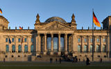 Le Bundestag, chambre basse du Parlement allemand. (Crédit : Jürgen Matern /Wikimedia Commons, CC-BY-3.0)