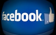 Photo de la page d'accueil du réseau social Facebook, le 25 février 2013 
(Crédit : AFP/Archives Karen Bleier)