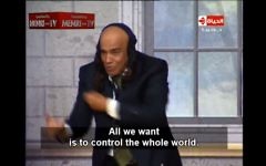 "Tout ce que nous voulons est contrôler le monde". Un personnage de la pièce de théâtre intitulée "L'Espion", Binyamin (Crédit : capture d'écran youtube/Institut de recherche sur les médias au Moyen Orient-MEMRI)