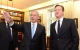Benjamin Netanyahu et David Cameron (Crédit : Kobi Gideon/Flash 90)