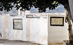 Le cimetière juif de Fès, qui compte de nombreux rabbins éminents, plus que tout autre cimetière juif du Maroc. (Crédit photo : Michal Schmulovich/Times of Israël)