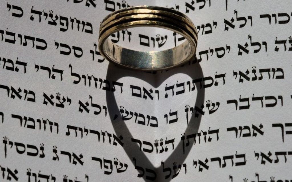 Une bague de fiançailles. Illustration. (Crédit : Shay Levy/Flash90)