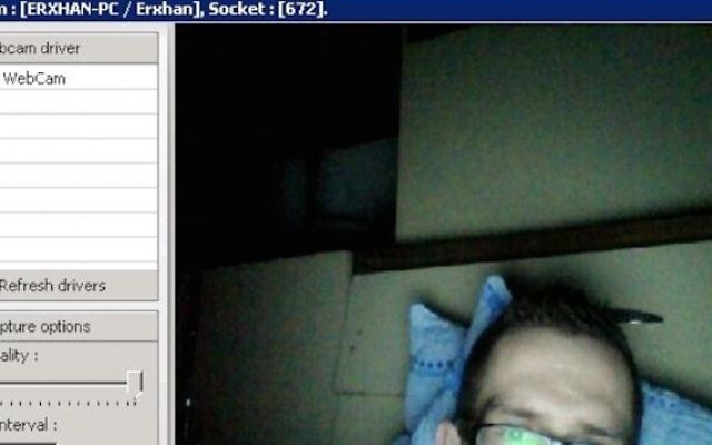 Photo de l'un des Anonymous publiée par des hackers israéliens (Crédit : DR)