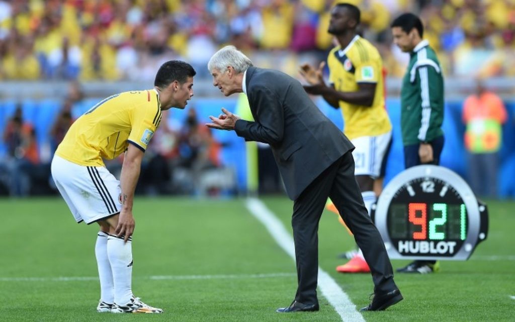 Jose Pekerman (à droite) l’entraîneur de l’équipe colombienne (Crédit : Eitan Abramovich/AFP)